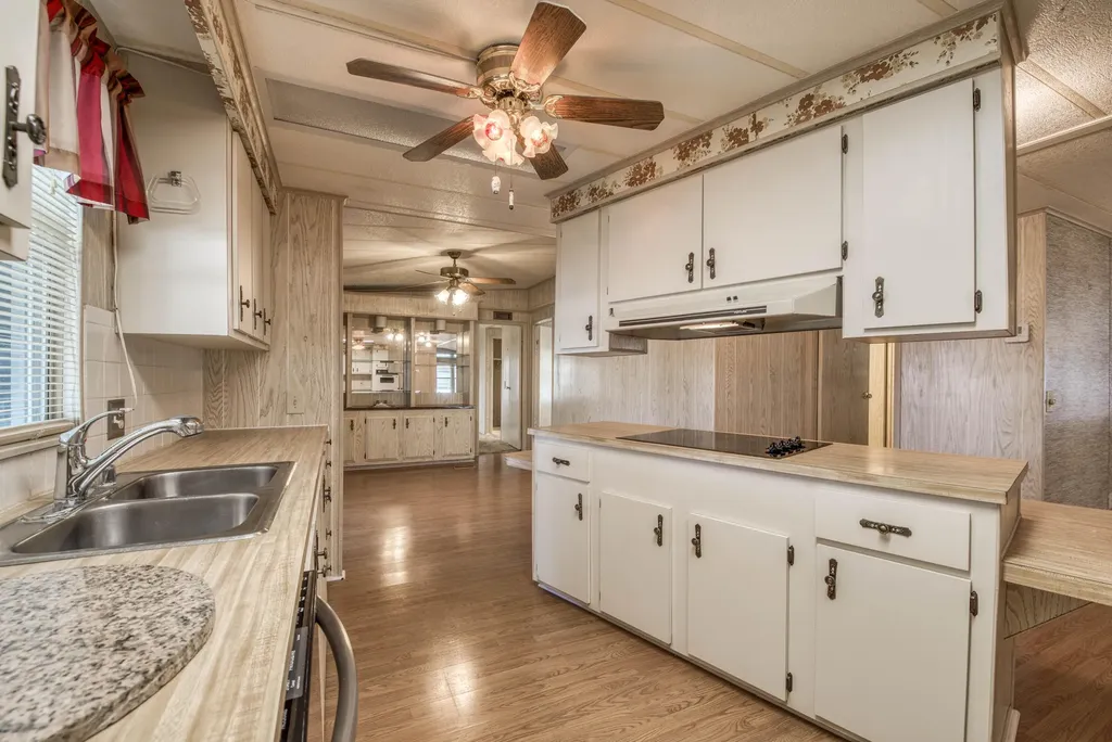42016 Jima Bay Boynton Beach FL 33436
