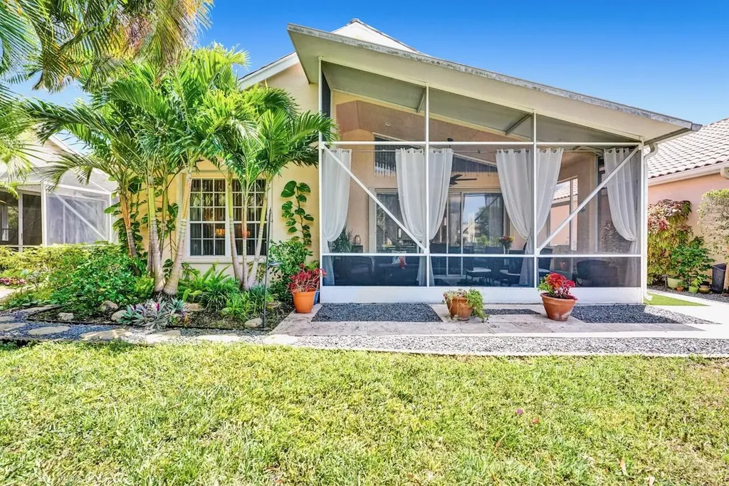 11067 Springbrook Circle Boynton Beach FL 33437