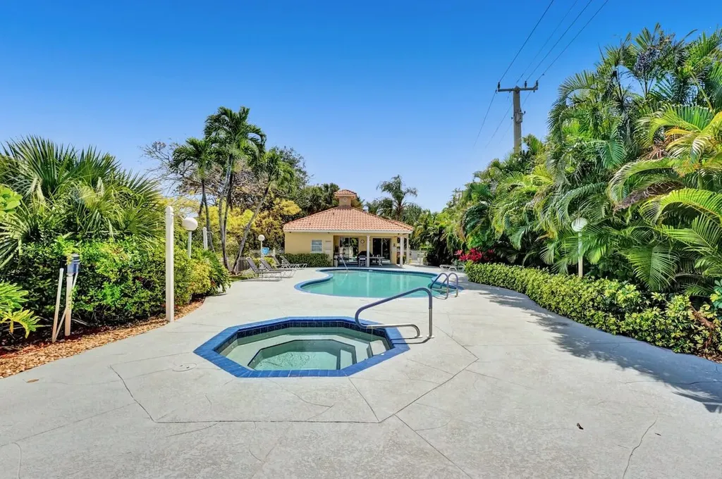 11067 Springbrook Circle Boynton Beach FL 33437