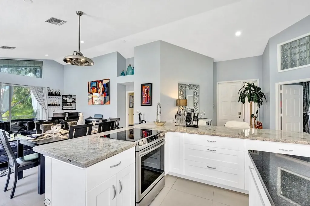 11067 Springbrook Circle Boynton Beach FL 33437