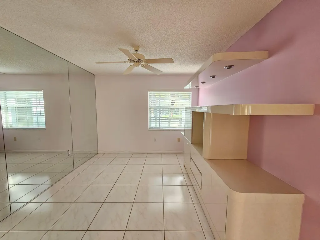9963 Seacrest Circle Boynton Beach FL 33437