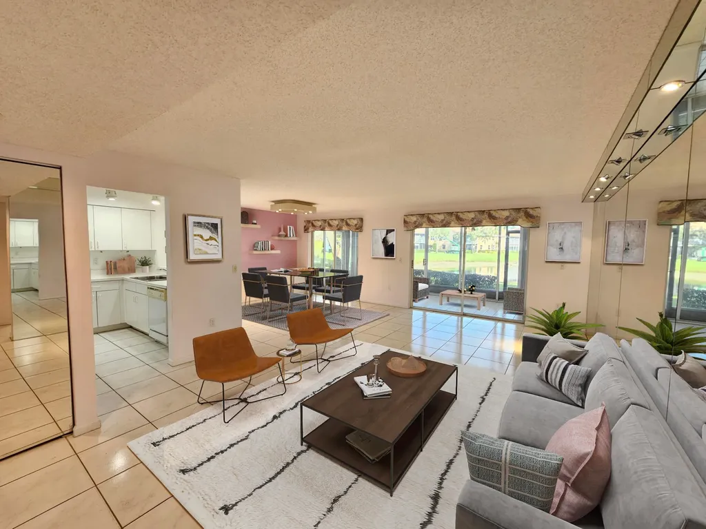 9963 Seacrest Circle Boynton Beach FL 33437