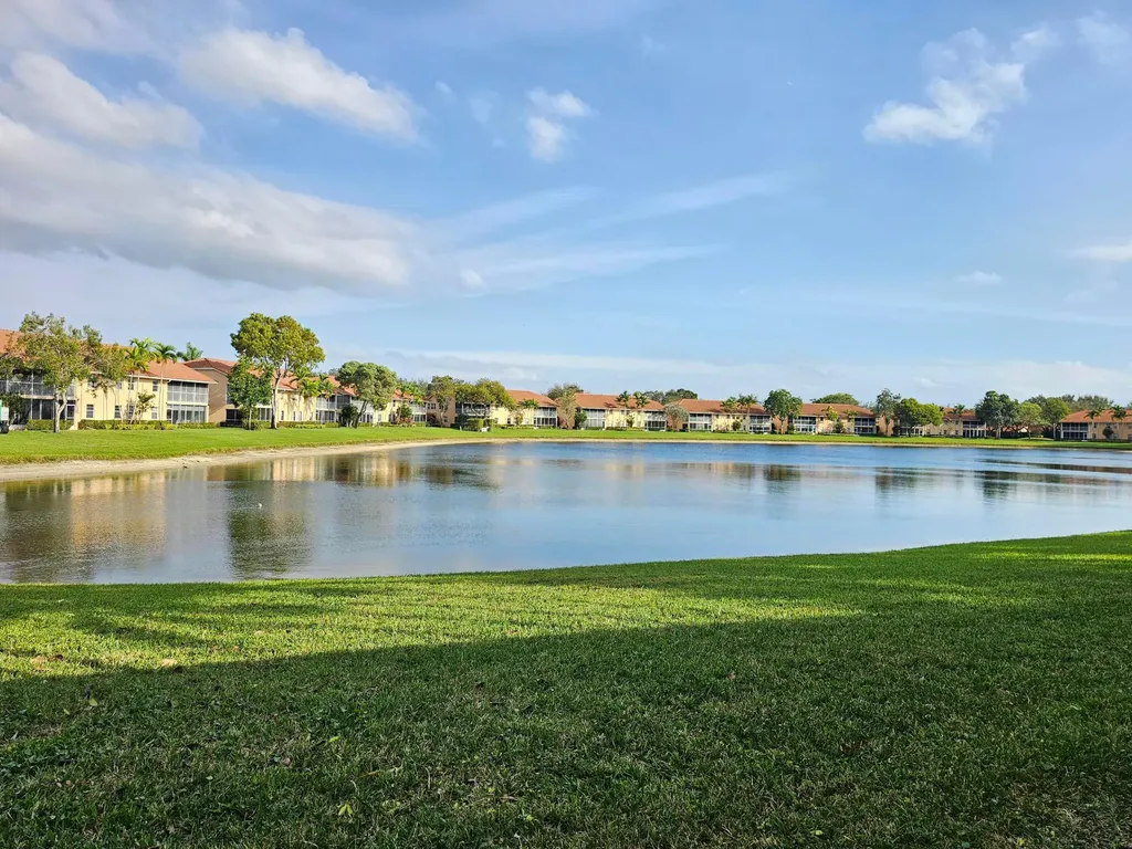 9963 Seacrest Circle Boynton Beach FL 33437