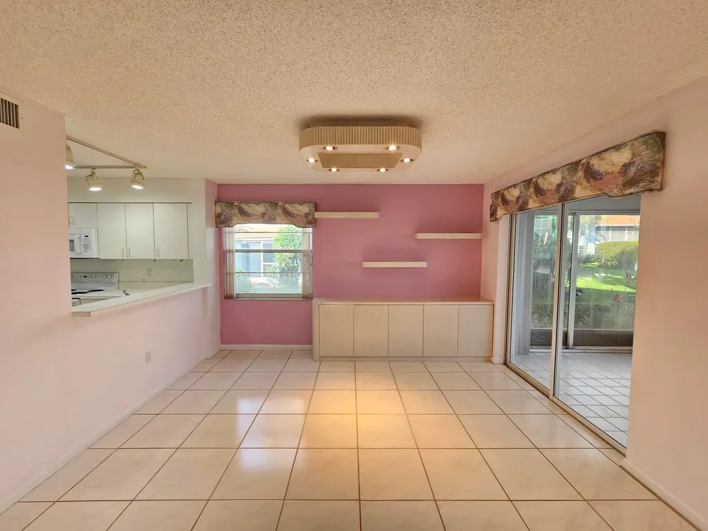 9963 Seacrest Circle Boynton Beach FL 33437