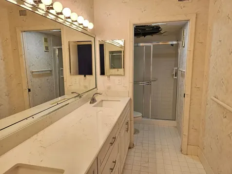 9963 Seacrest Circle Boynton Beach FL 33437