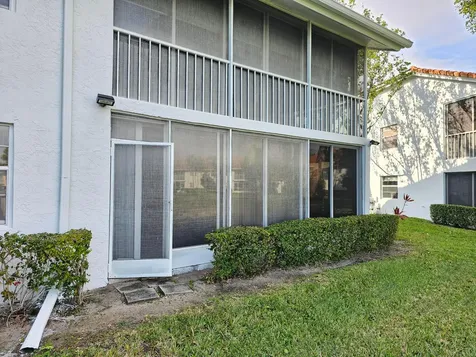 9963 Seacrest Circle Boynton Beach FL 33437