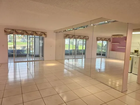 9963 Seacrest Circle Boynton Beach FL 33437