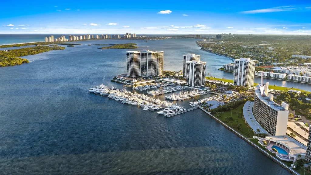 124 Lakeshore Drive North Palm Beach FL 33408