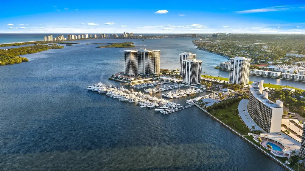 124 Lakeshore Drive North Palm Beach FL 33408