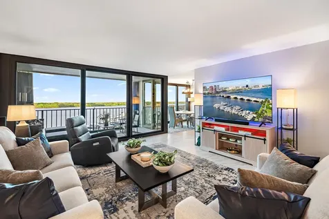 124 Lakeshore Drive North Palm Beach FL 33408