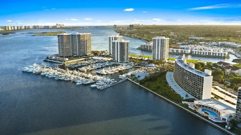 124 Lakeshore Drive North Palm Beach FL 33408