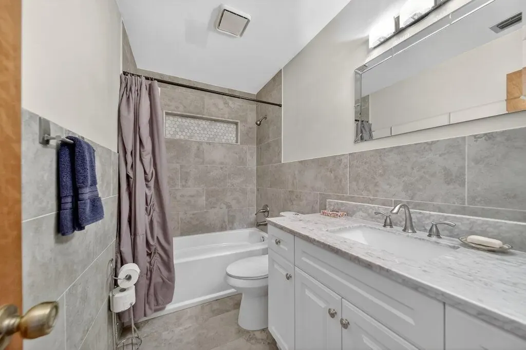 2097 SE Mantua Street Port St Lucie FL 34952