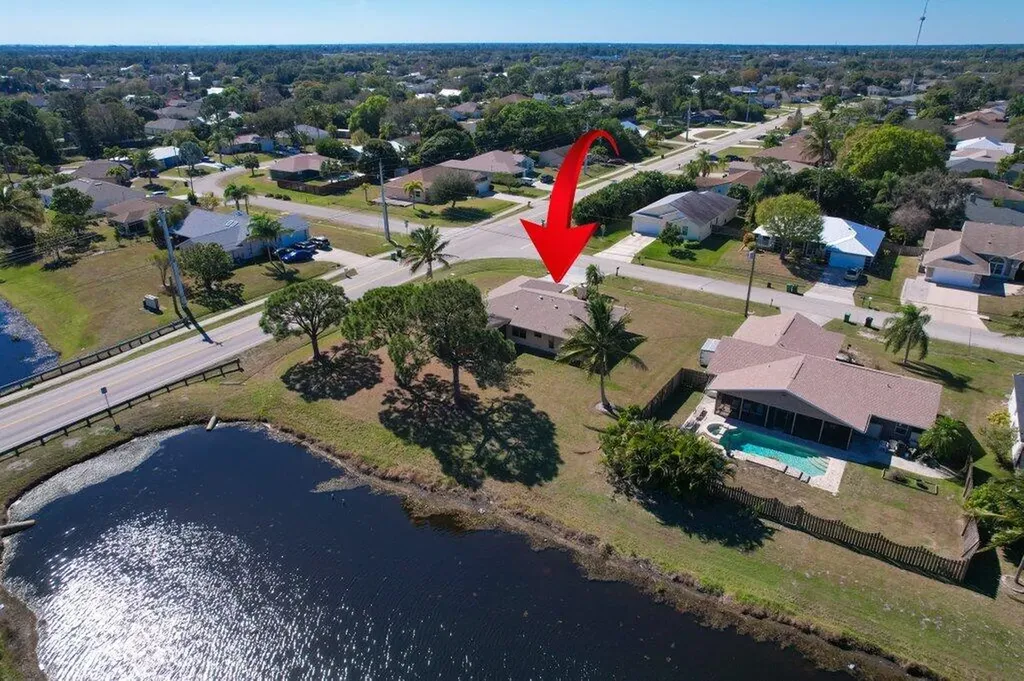 2097 SE Mantua Street Port St Lucie FL 34952