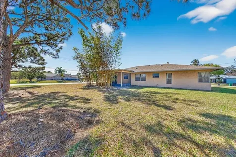 2097 SE Mantua Street Port St Lucie FL 34952