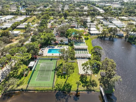 34 Nogales Way Port St Lucie FL 34952