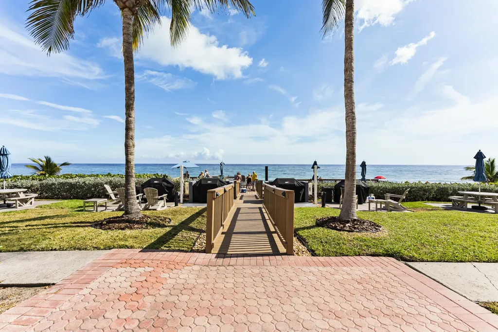 1149 Hillsboro Mile Hillsboro Beach FL 33062