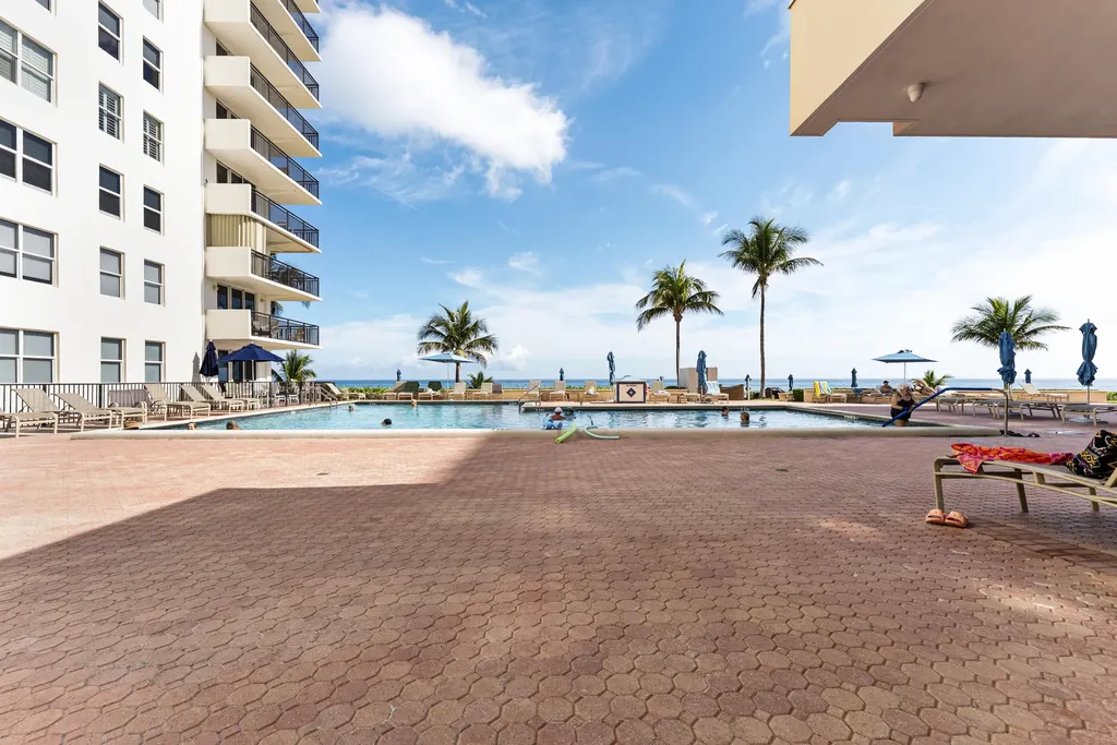 1149 Hillsboro Mile Hillsboro Beach FL 33062