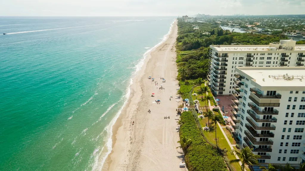 1149 Hillsboro Mile Hillsboro Beach FL 33062
