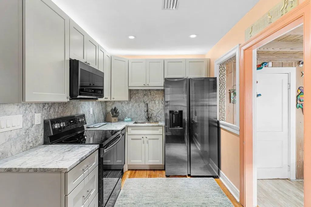 411 3rd Avenue N Lake Worth Beach FL 33460