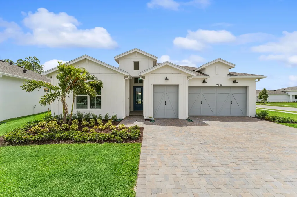 10248 NW Field Flower Trail NW Port St Lucie FL 34987