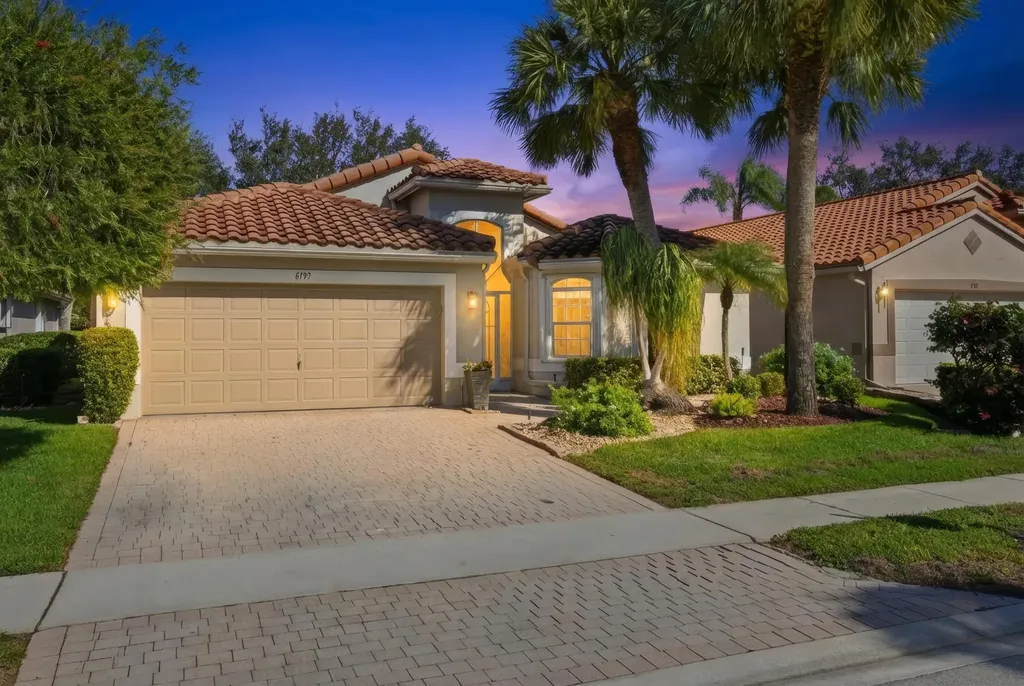 6797 Castlemaine Avenue Boynton Beach FL 33437