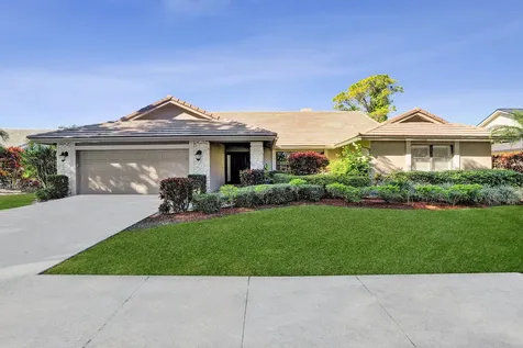 2413 NW 40th Circle Boca Raton FL 33431