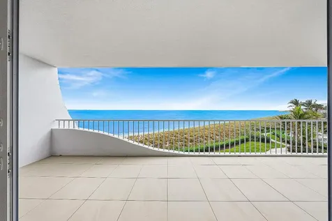 2001 SE Sailfish Point Boulevard Stuart FL 34996