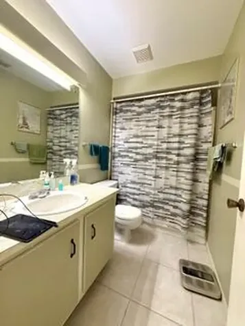 423 SE Asbury Lane Port St Lucie FL 34983