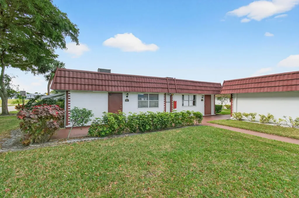 213 Waterford I Delray Beach FL 33446