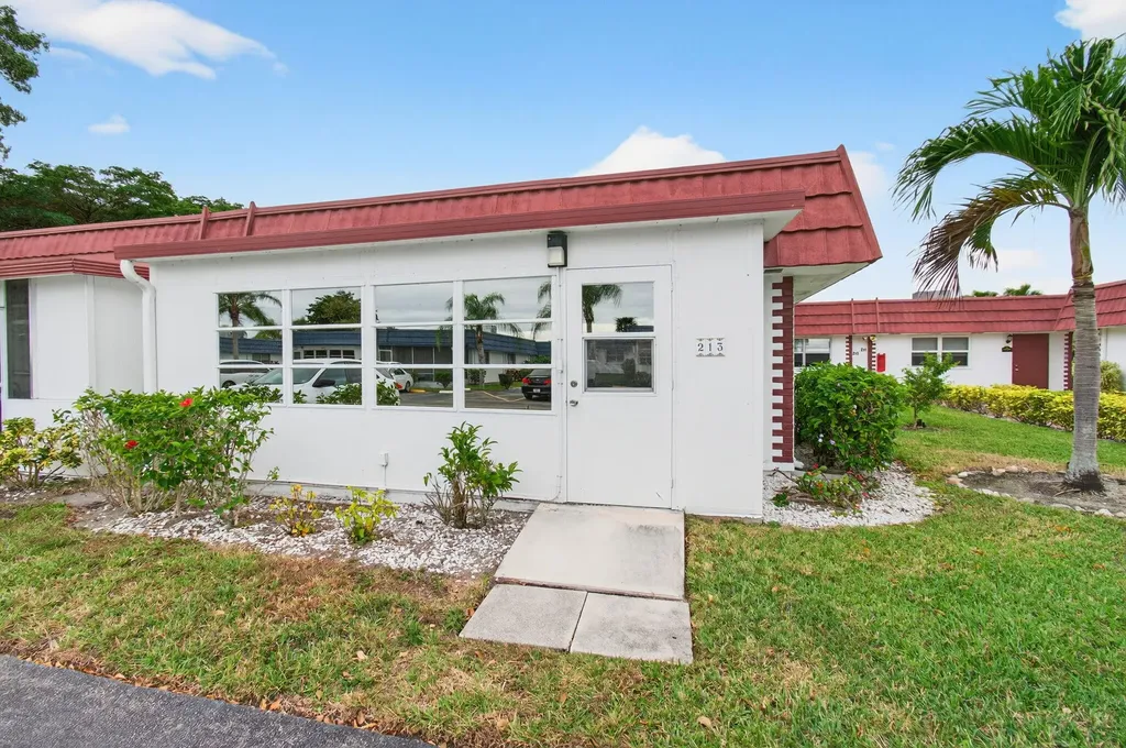 213 Waterford I Delray Beach FL 33446