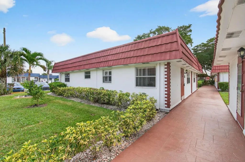 213 Waterford I Delray Beach FL 33446