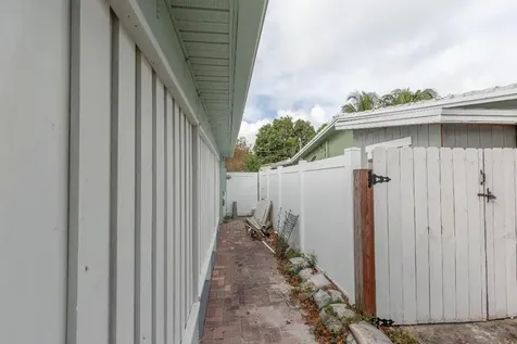 405 NE 24th Avenue Pompano Beach FL 33062