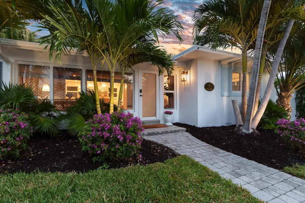 7 Fayette Drive Ocean Ridge FL 33435
