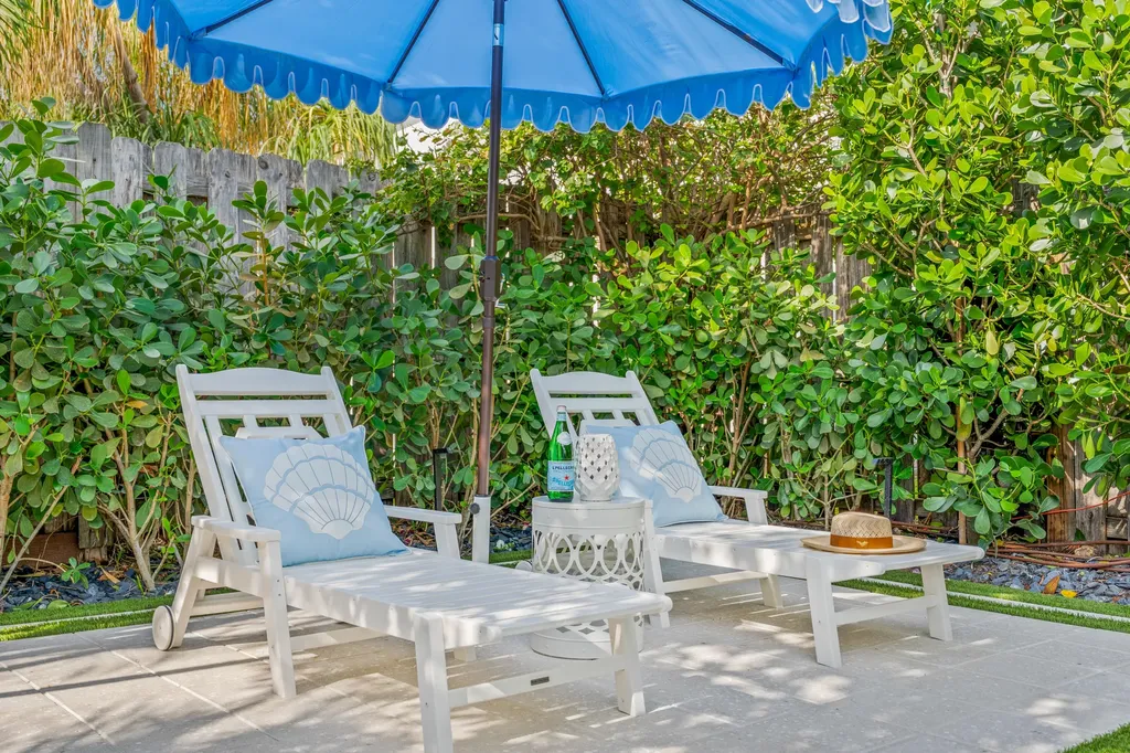7 Fayette Drive Ocean Ridge FL 33435
