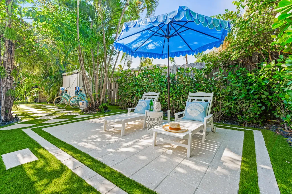 7 Fayette Drive Ocean Ridge FL 33435