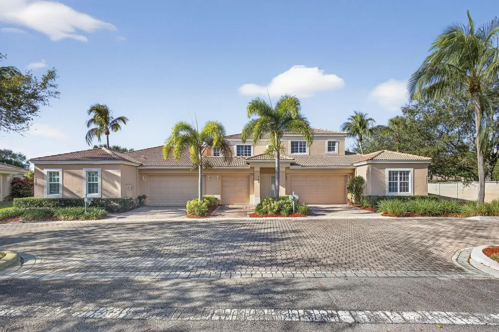 4502 Hickory Drive Palm Beach Gardens FL 33418