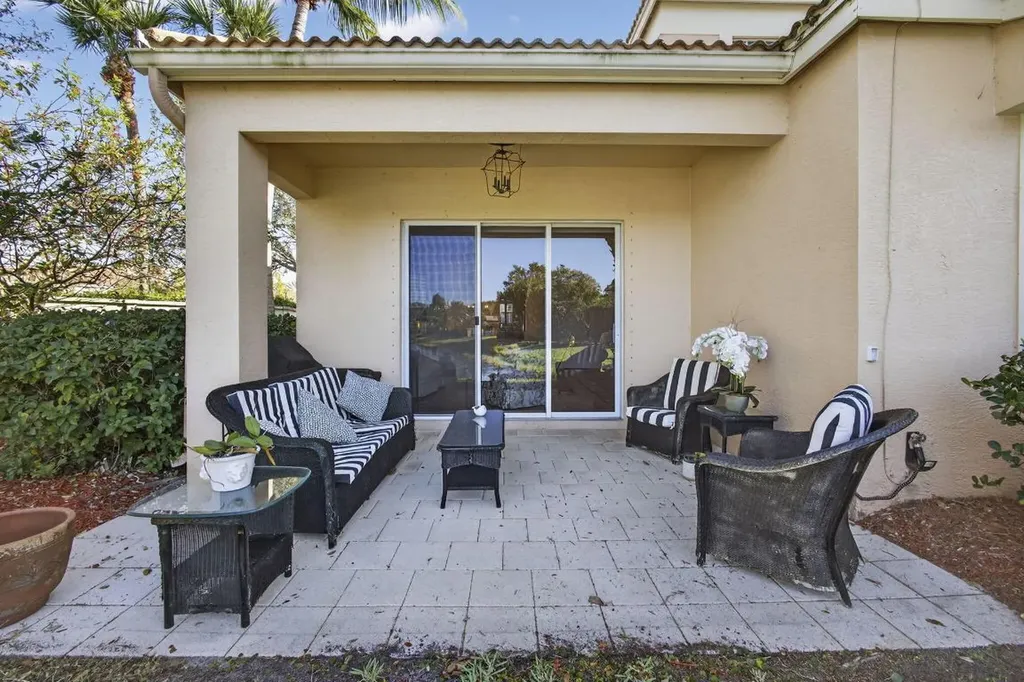 4502 Hickory Drive Palm Beach Gardens FL 33418