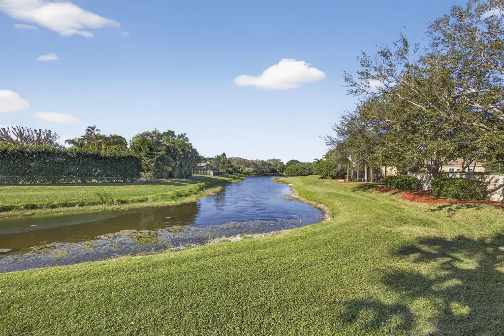 4502 Hickory Drive Palm Beach Gardens FL 33418