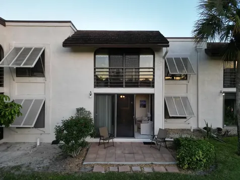 10155 Mangrove Drive Boynton Beach FL 33437