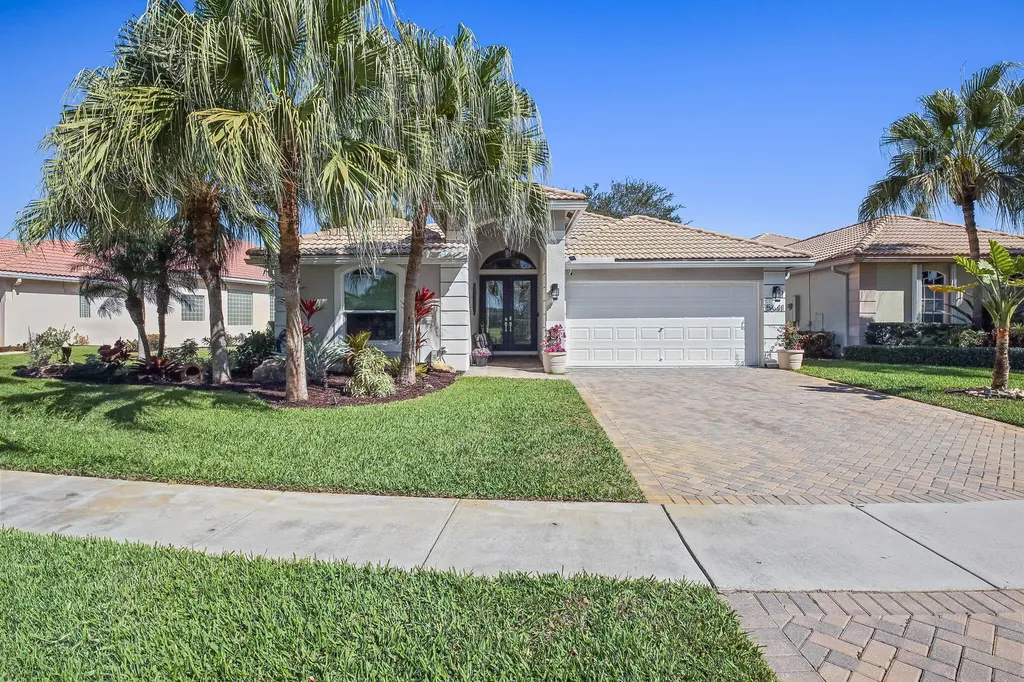 5641 Fountains Drive S Lake Worth FL 33467