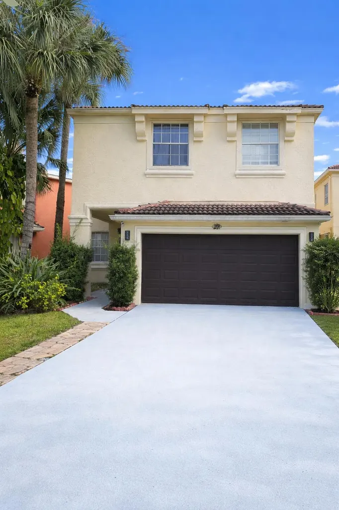 1304 Isleworth Court Royal Palm Beach FL 33411