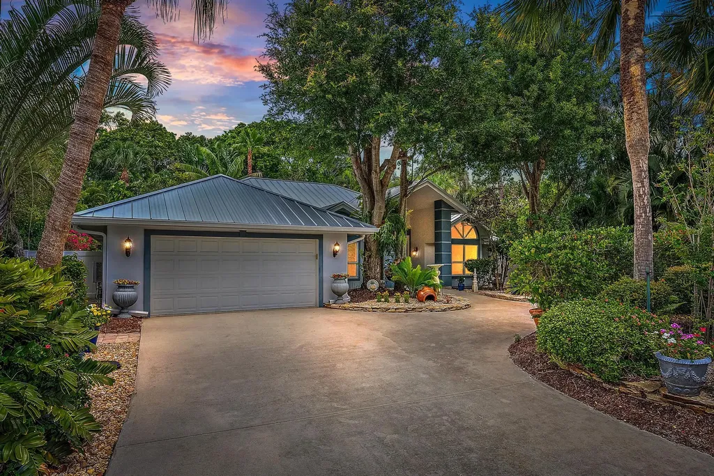 9149 SE Mystic Cove Terrace Hobe Sound FL 33455