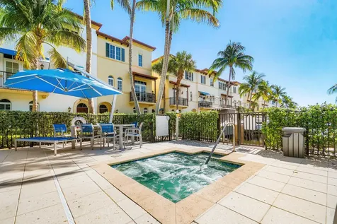 3281 Estancia Lane Boynton Beach FL 33435
