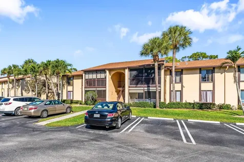 821 Sky Pine Way Greenacres FL 33415