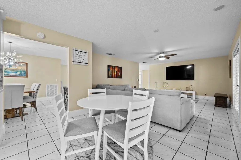 13724 Lilac Place Wellington FL 33414