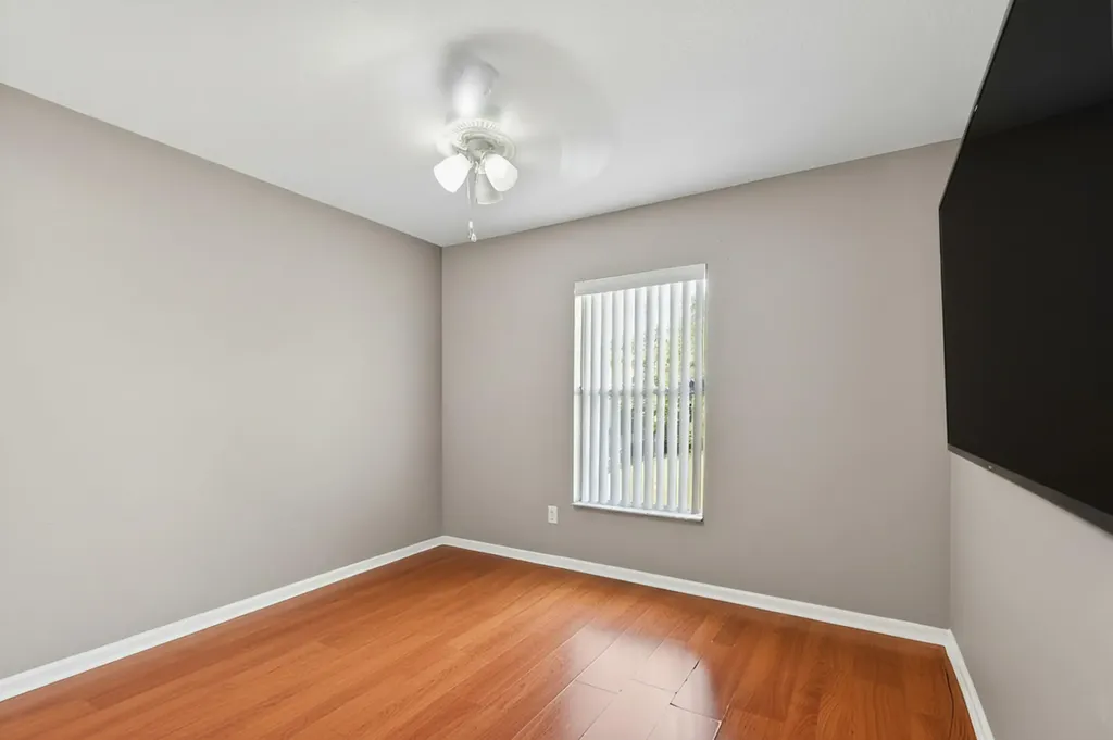933 SW General Patton Terrace Port St Lucie FL 34953