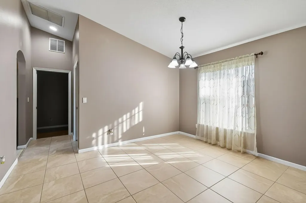 933 SW General Patton Terrace Port St Lucie FL 34953