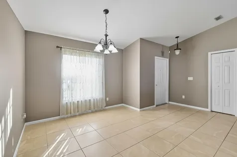 933 SW General Patton Terrace Port St Lucie FL 34953