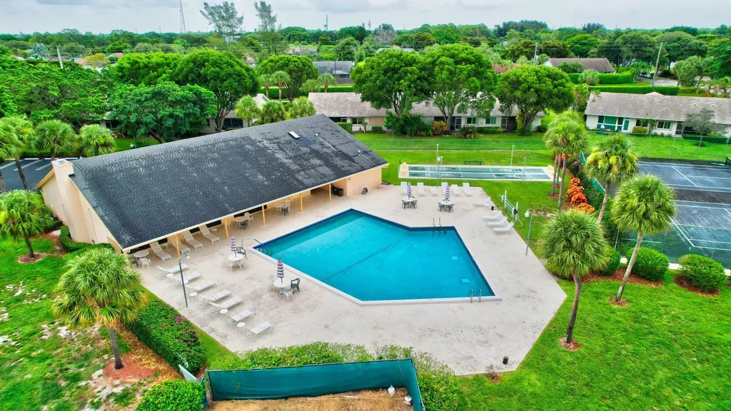 2900 Fiore Way Delray Beach FL 33445