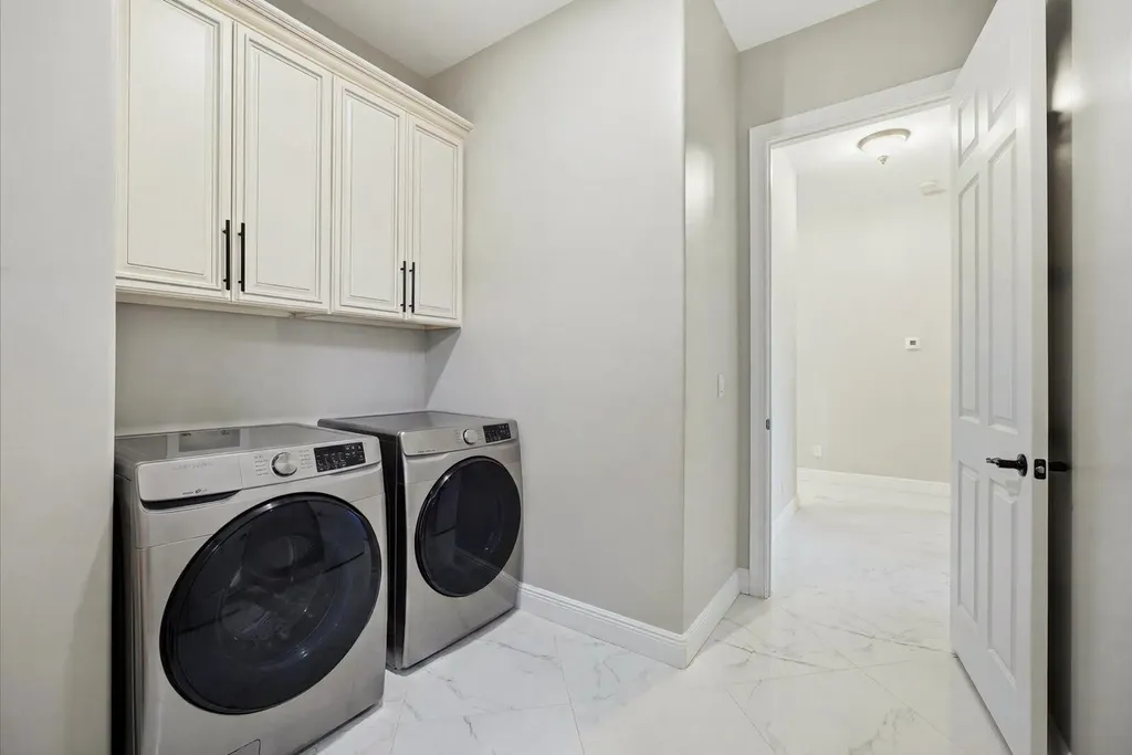 562 SW Souris Avenue Port St Lucie FL 34953